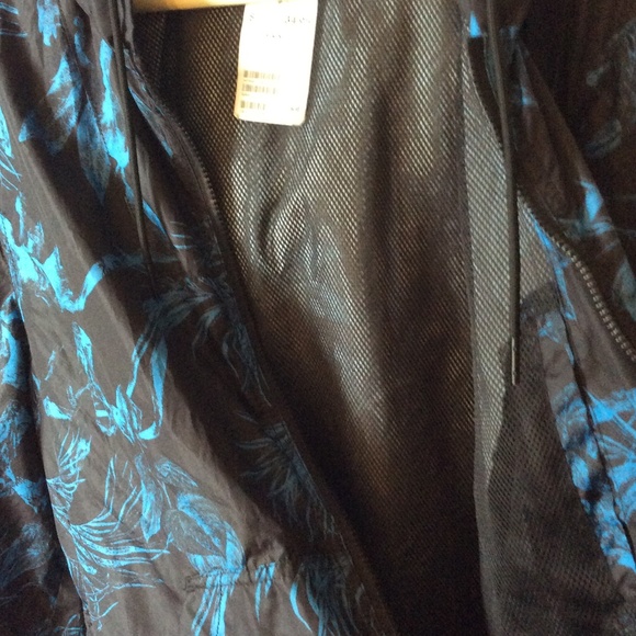 NWT H&M Windbreaker Style Men's Jacket - Picture 3 of 7